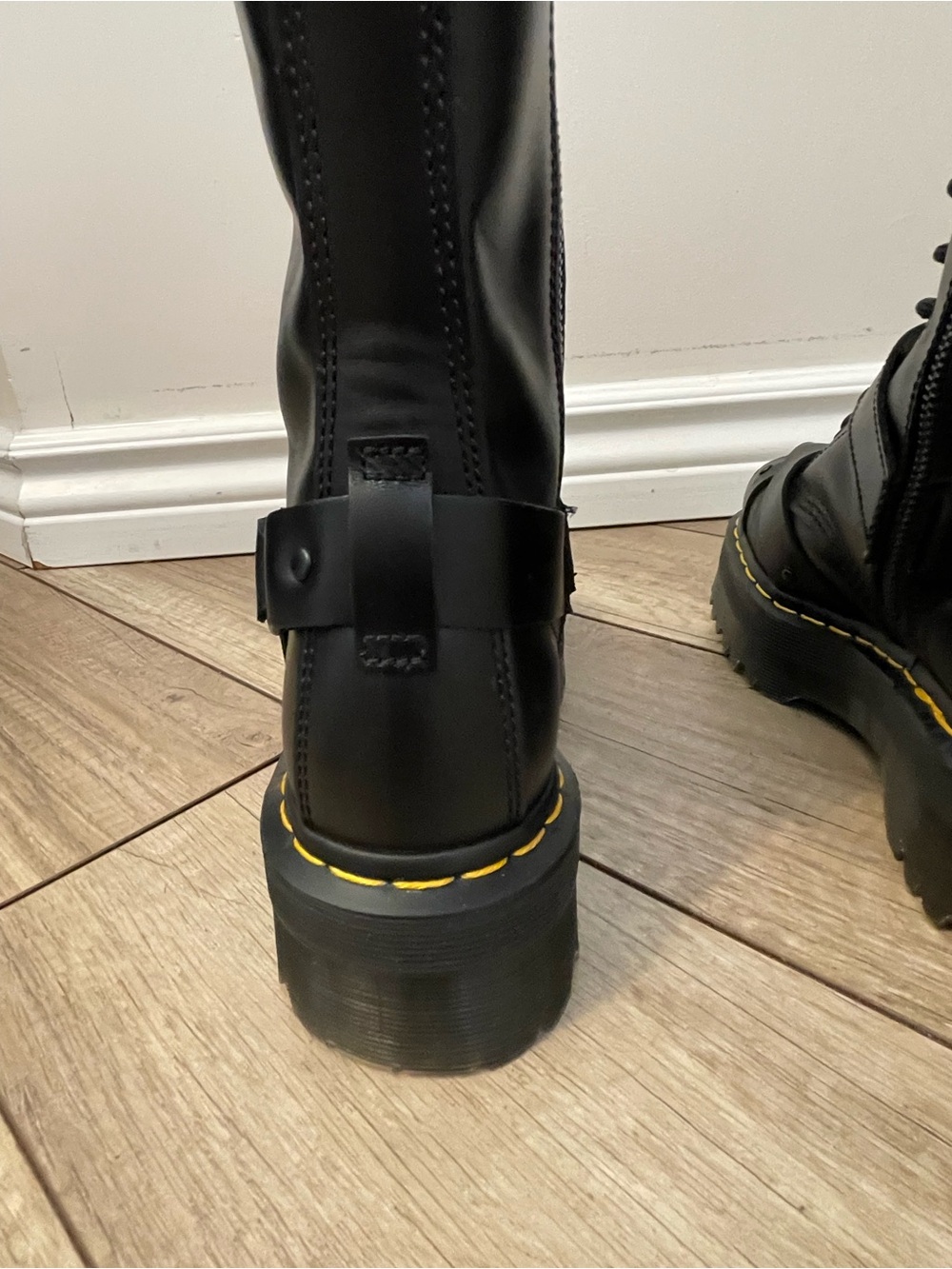 Dr. Martens Black Leather Lace-Up Platform Boots with Yellow Stitching size US 8 - Picture 11 of 16